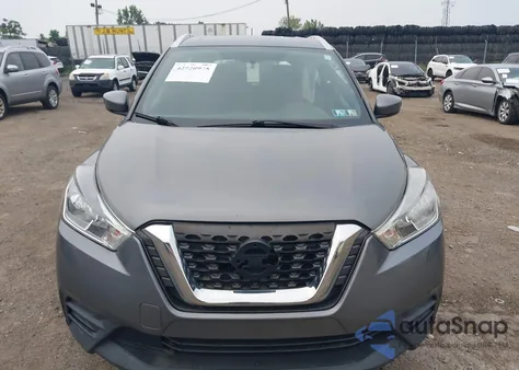 2019 Nissan Kicks Sv z USA, uszkodzony, nr VIN 3N1CP5CU8KL552553